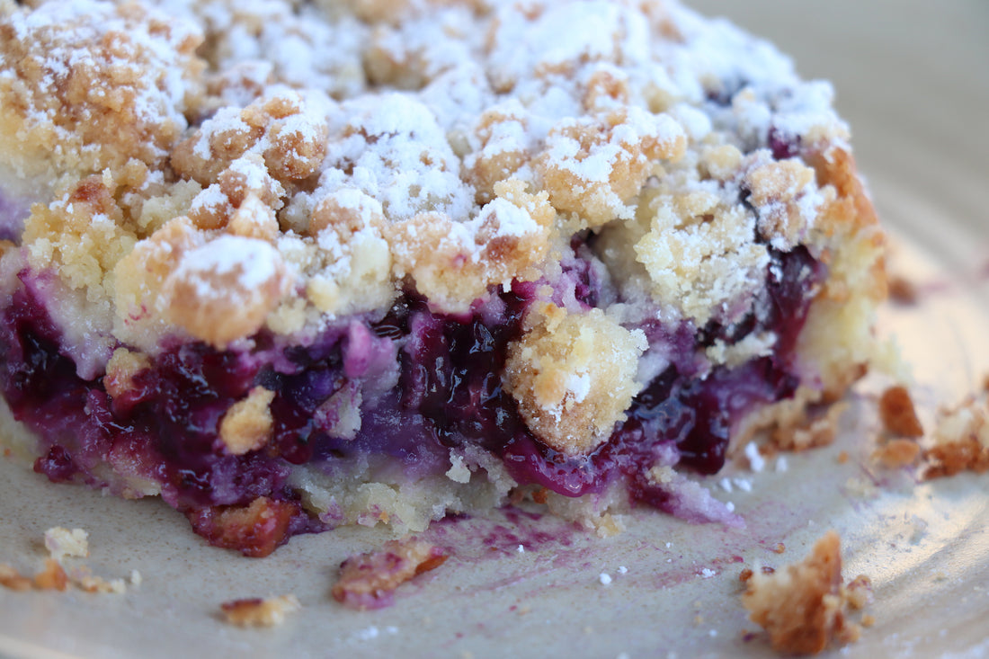 Air Fryer Mixed Berry Crumble